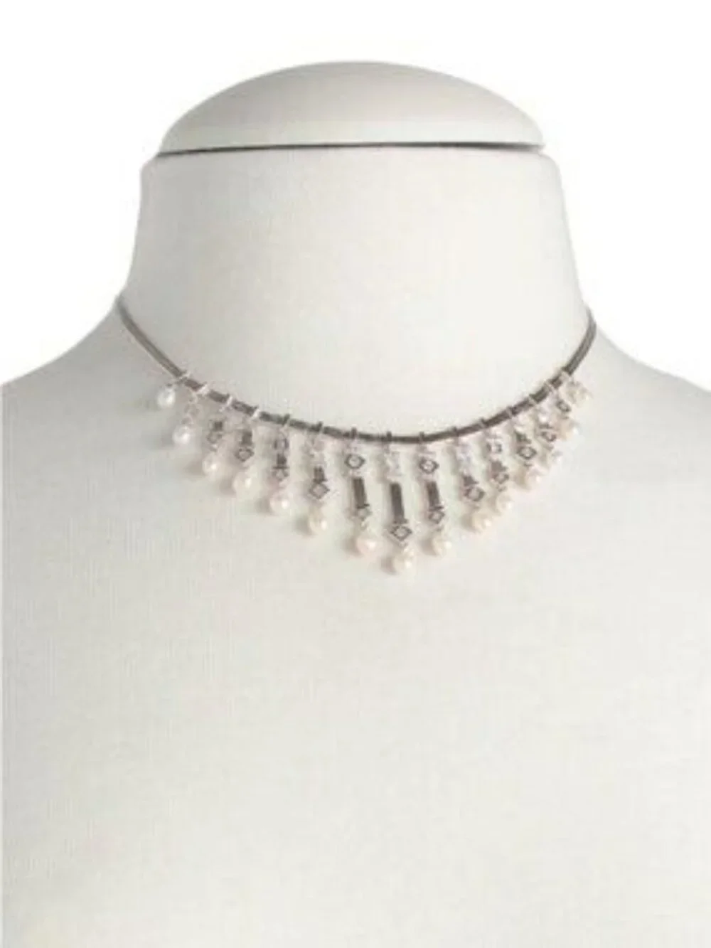 KENDRA SCOTT Silver Gracie White Mix Statement Necklace